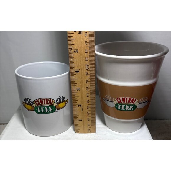 Central Perk FRIENDS Coffee Mug Set Of 2 Modern Gourmet Foods Ceramic Cups - Picture 9 of 9
